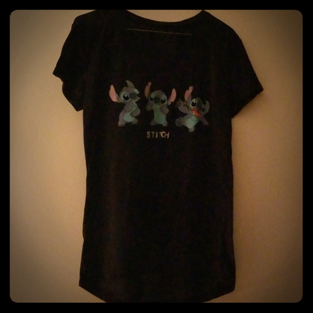 Black tshirt Sitch For Sale